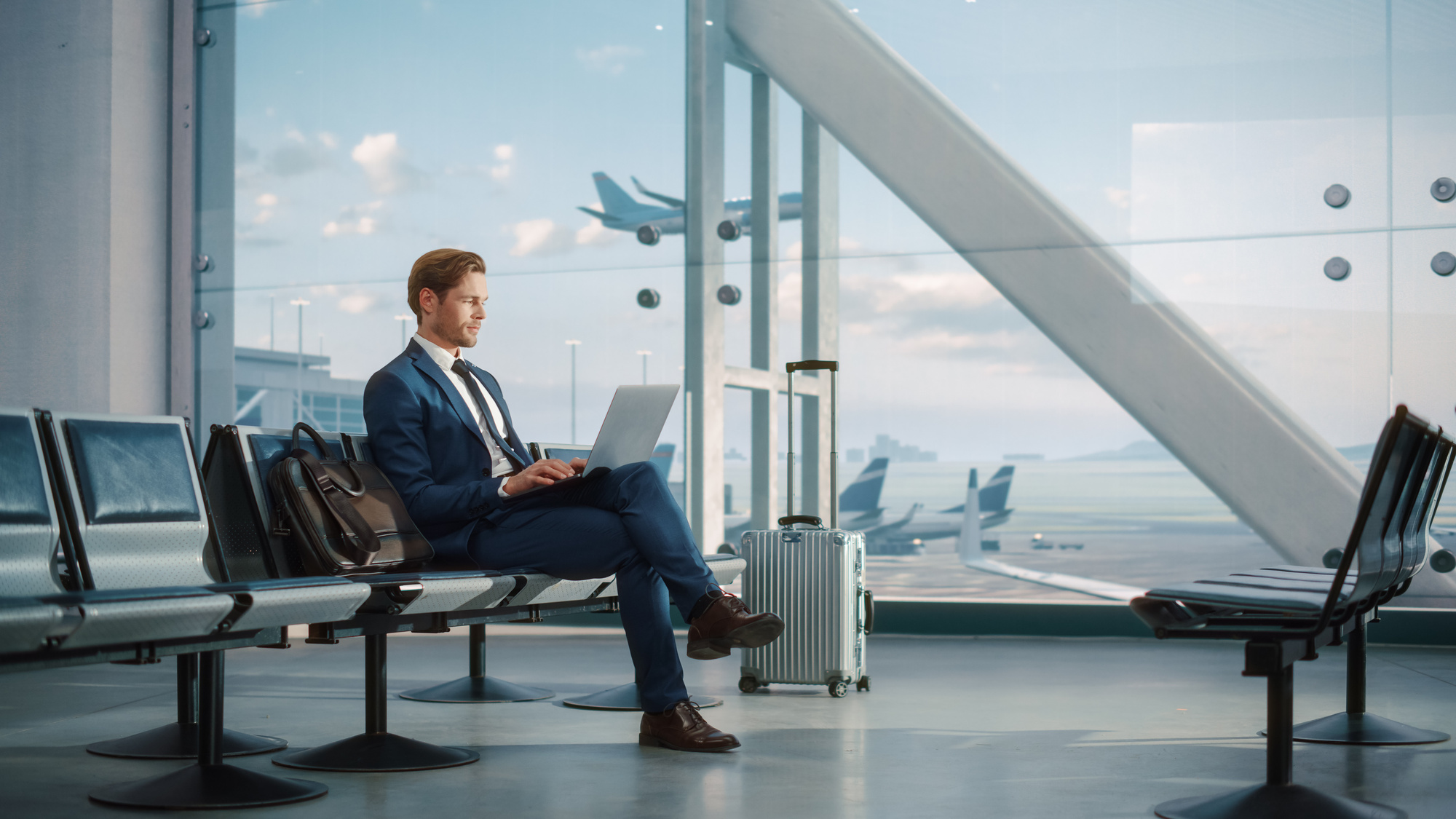 The Role Of AI And Machine Learning In Enhancing Corporate Travel ...