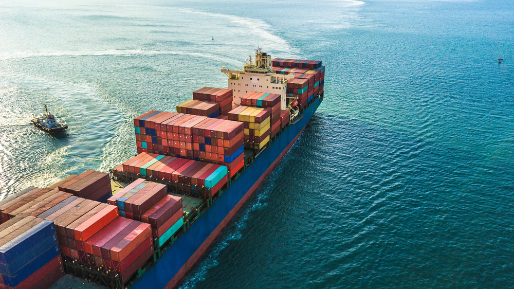 https://ardiexpress.com/wp-content/uploads/2023/05/Shipping-spain-to-usa.jpg